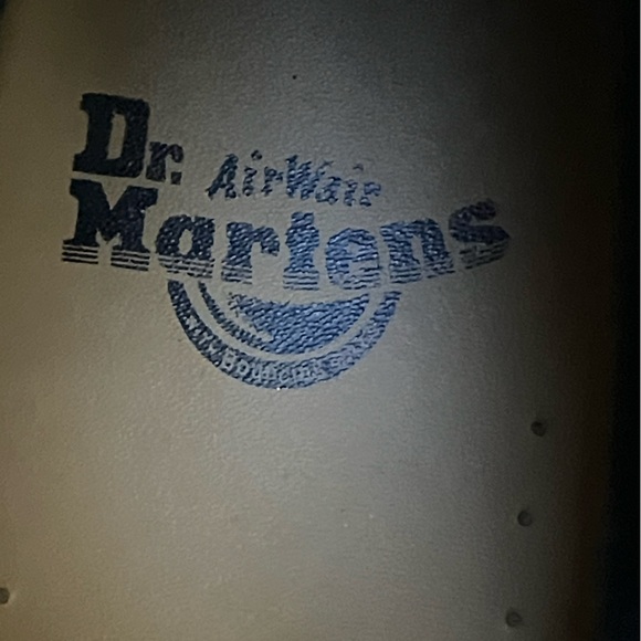 DR MARTINS 1460 8 eye black smooth leather boot goth grunge chunky combat Y2K 10 - Picture 3 of 10